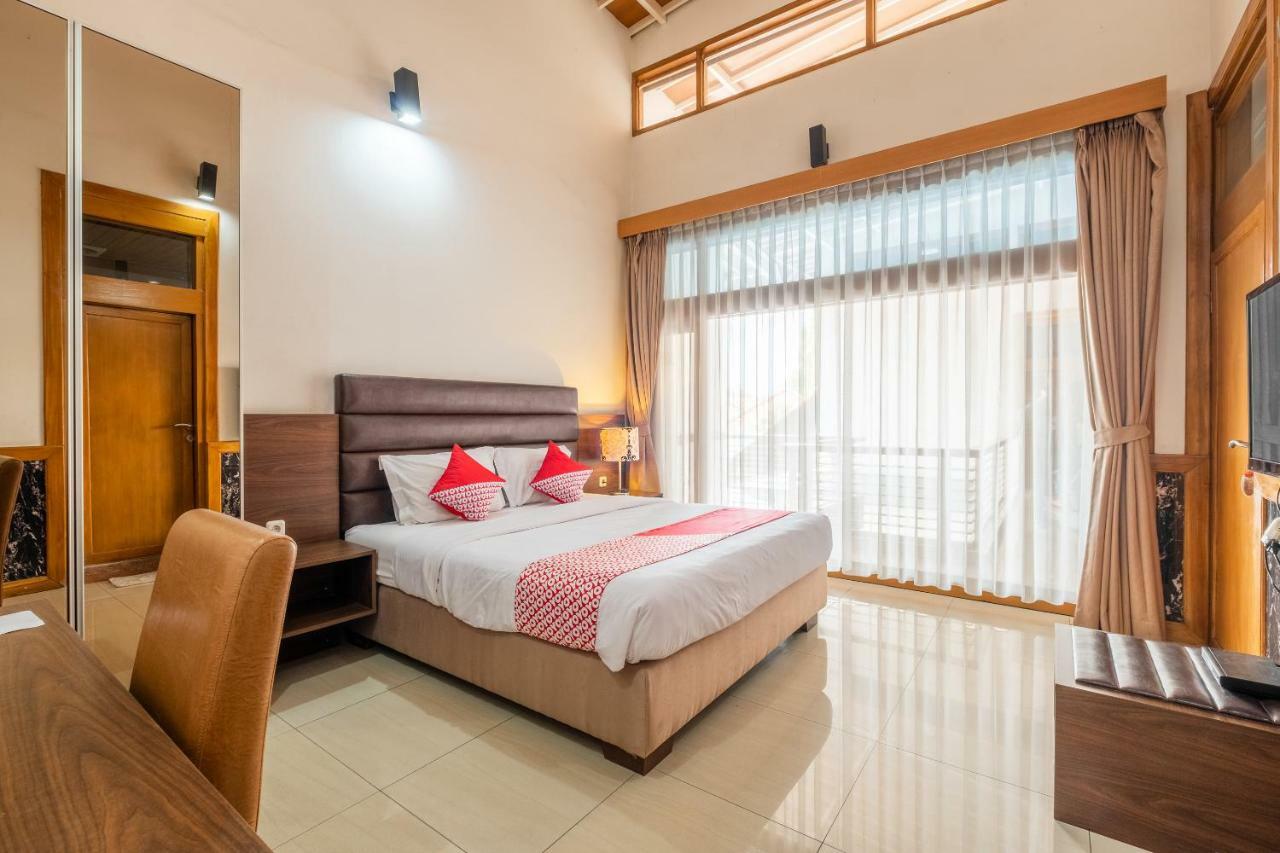 Oyo 1210 Nice Guesthouse Bandung Kültér fotó