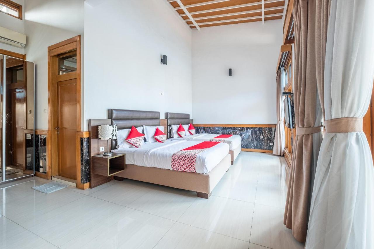 Oyo 1210 Nice Guesthouse Bandung Kültér fotó