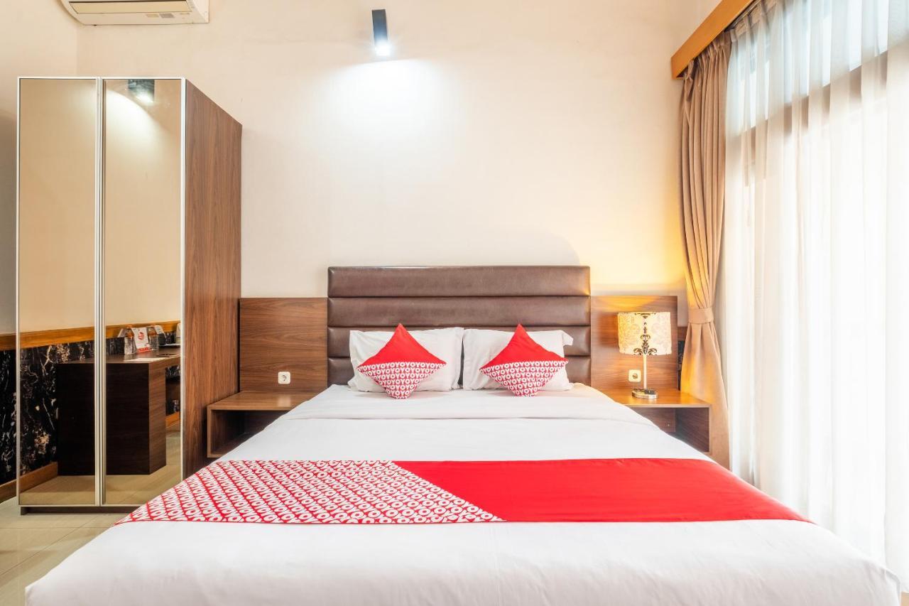 Oyo 1210 Nice Guesthouse Bandung Kültér fotó