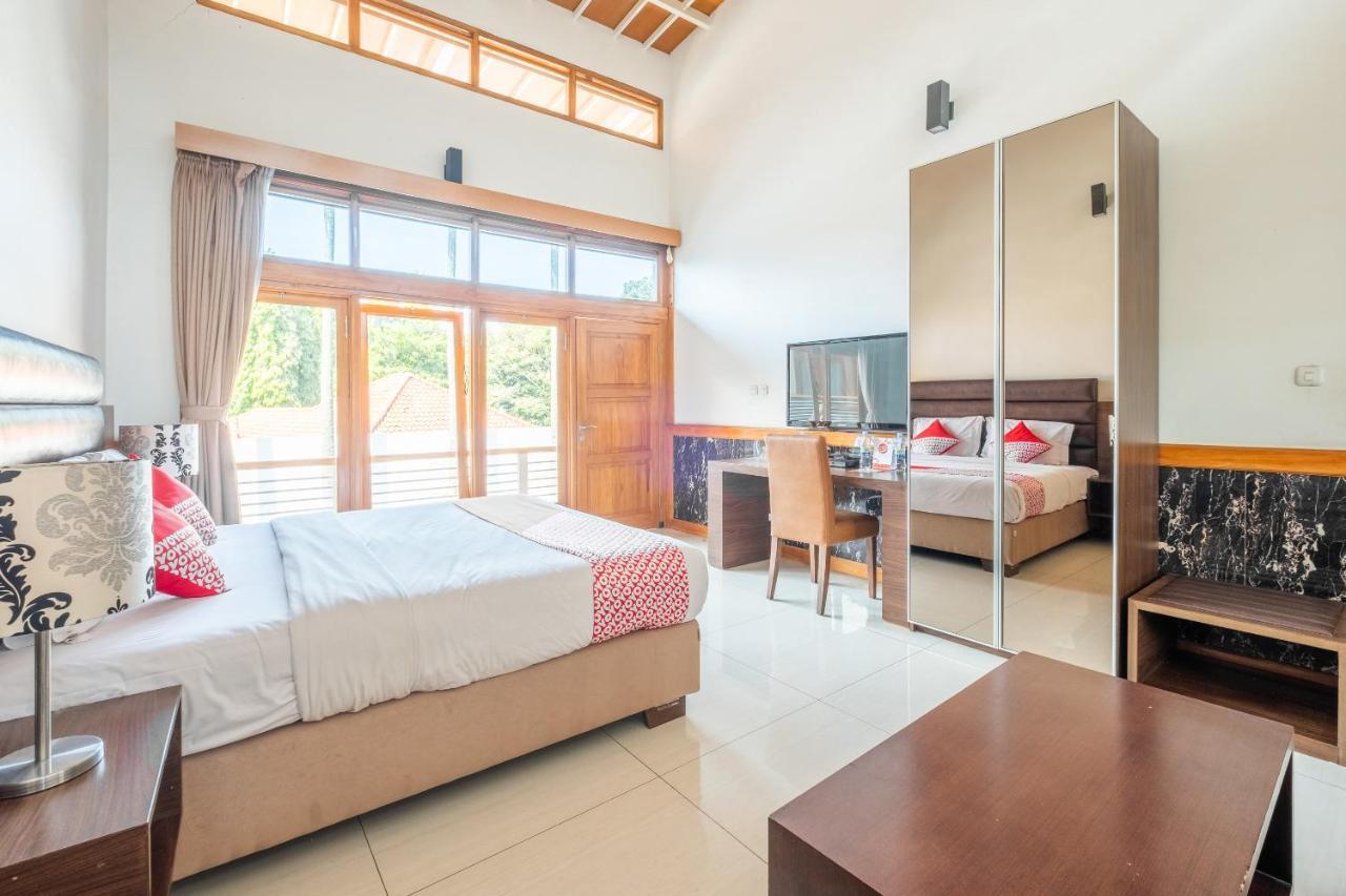 Oyo 1210 Nice Guesthouse Bandung Kültér fotó